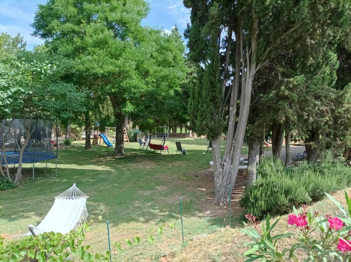 فيلا Domaine Le Piboul Fontcouverte  المظهر الخارجي الصورة