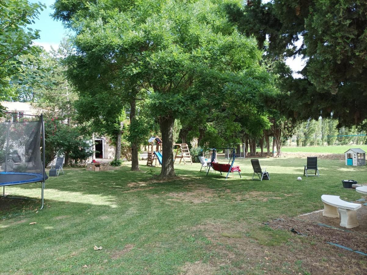 فيلا Domaine Le Piboul Fontcouverte  المظهر الخارجي الصورة
